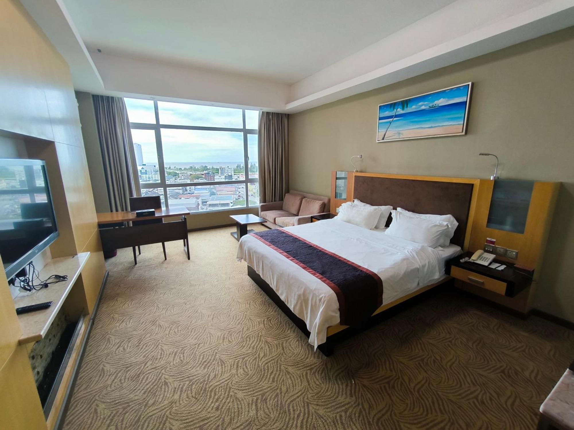 Meritz Hotel Miri Extérieur photo