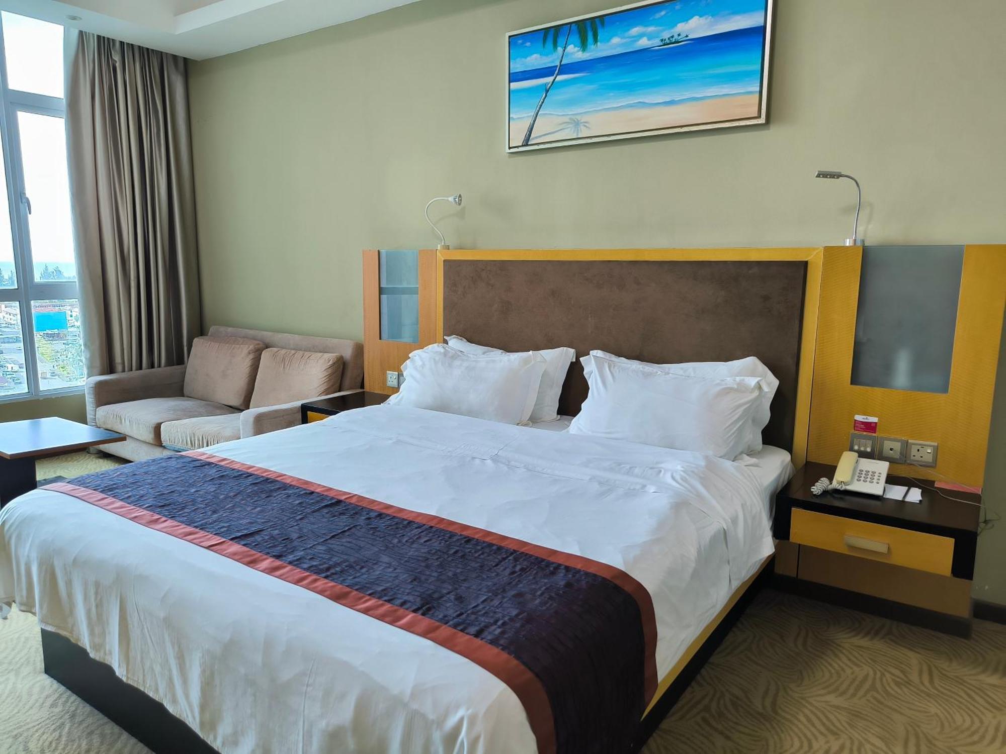 Meritz Hotel Miri Extérieur photo